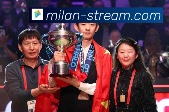 巴西球星里瓦尔多精彩瞬间与足球传奇生涯解析战术观察 巴西球星里瓦尔多精彩瞬间与足球传奇生涯解析战术观察